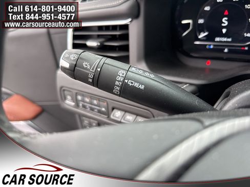 Used 2024 GMC Yukon Denali Ultimate image 34