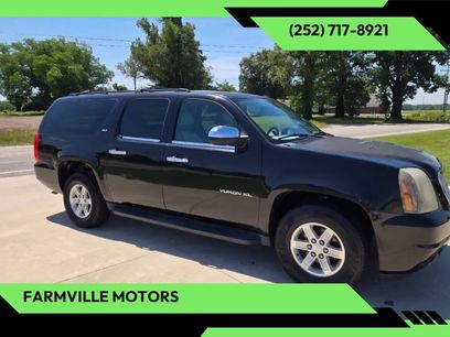 Used 2011 GMC Yukon XL SLT