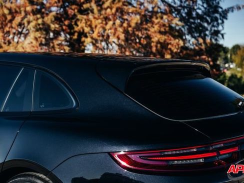Used 2018 Porsche Panamera 4S image 29