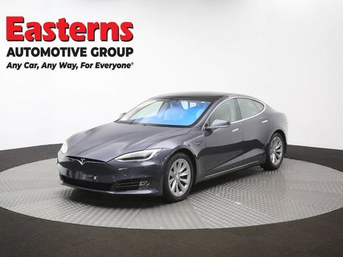 Used 2018 Tesla Model S 100D AWD/4WD image 54