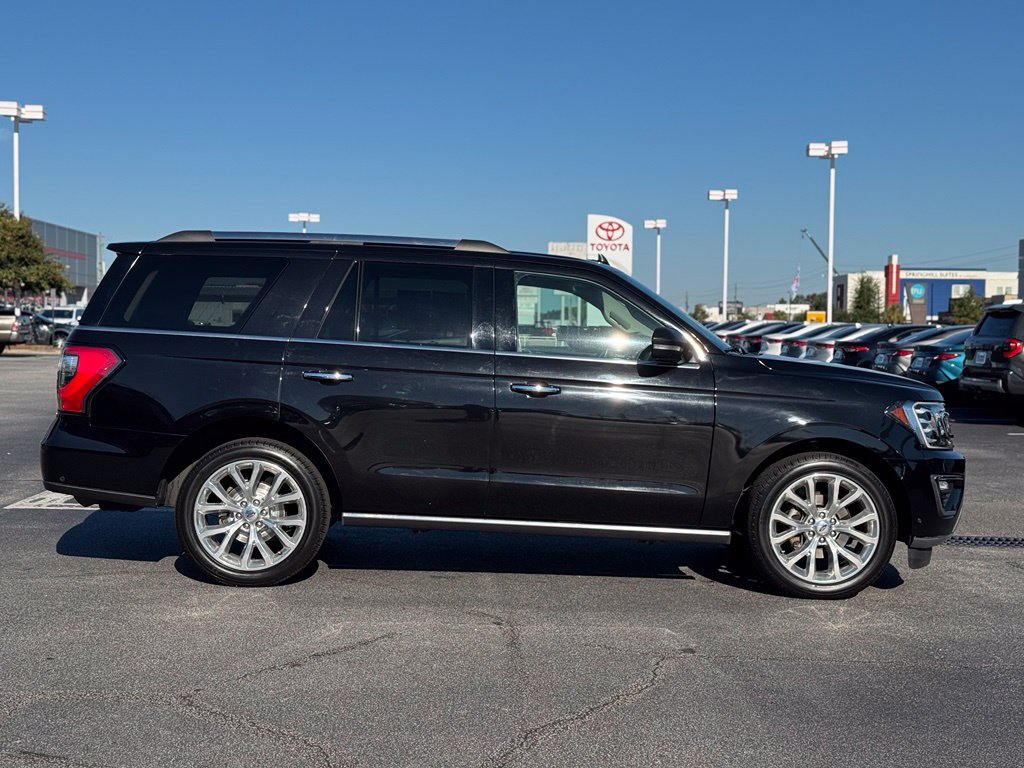 Used 2019 Ford Expedition Limited w/ Equipment Group 302A RWD image 7