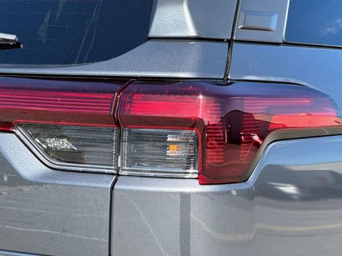 New 2026 Subaru Outback Limited image 32