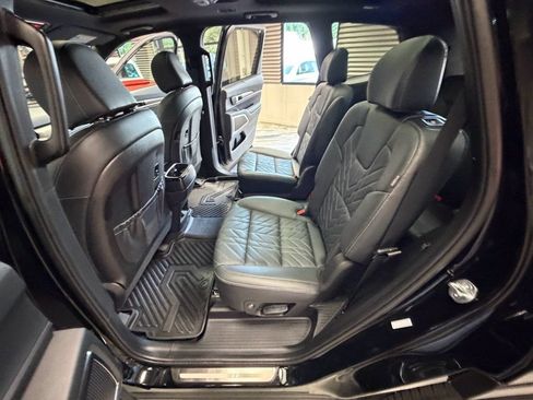 Used 2025 Kia Telluride SX X-Line AWD/4WD image 61