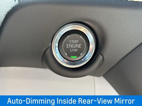 New 2025 Chevrolet Suburban Premier image 18