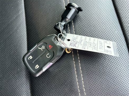 Used 2020 GMC Acadia Denali w/ GMC Pro Grade Package image 36