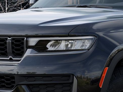 New 2026 Jeep Grand Cherokee L 4WD image 10