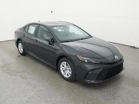 New 2026 Toyota Camry LE image 30