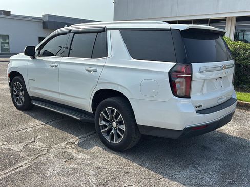 Used 2021 Chevrolet Tahoe LT w/ LT Signature Plus Package RWD image 5