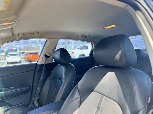 Used 2016 Kia Optima EX FWD image 30