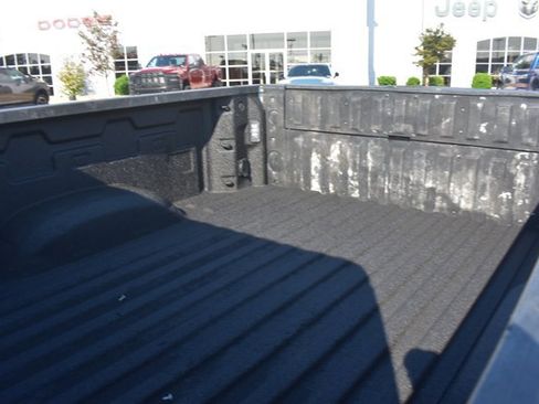 Used 2025 GMC Sierra 2500 AT4 AWD/4WD image 13