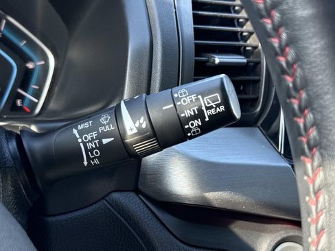 Used 2023 Honda Odyssey Sport image 12