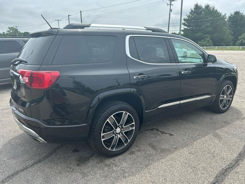 Used 2019 GMC Acadia Denali w/ Technology Package AWD/4WD image 4