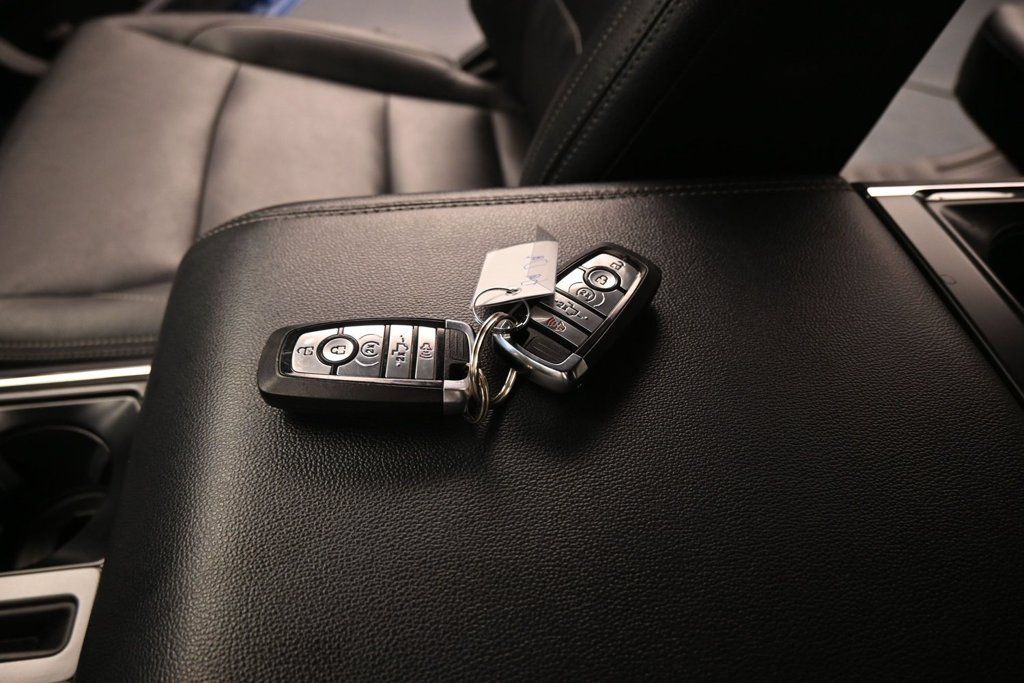 Used 2023 Ford F150 XLT w/ Equipment Group 302A High AWD/4WD image 17