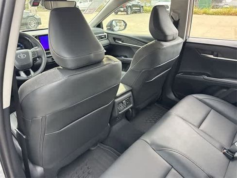 New 2026 Toyota Camry XLE image 13