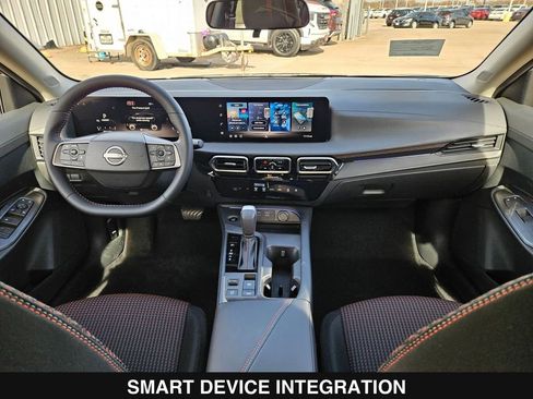 New 2026 Nissan Sentra SR w/ Floor Mat Package FWD image 19
