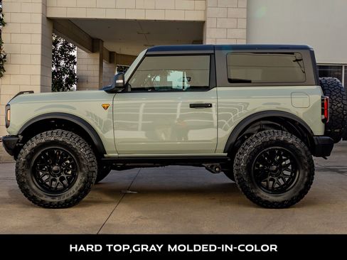 Used 2024 Ford Bronco Badlands image 6