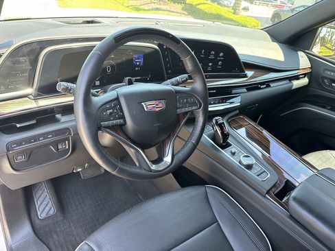 Used 2023 Cadillac Escalade Premium Luxury w/ LPO, Floor Liner Package AWD/4WD image 23