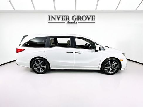 Used 2023 Honda Odyssey Touring image 4
