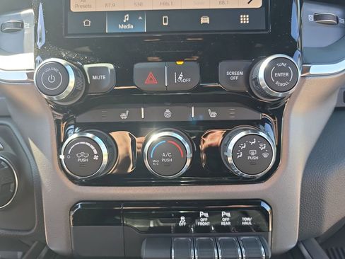 New 2026 RAM 1500 Big Horn AWD/4WD image 20