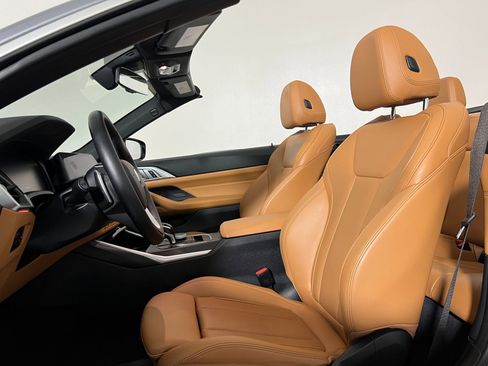 Certified 2023 BMW 430i Convertible w/ Premium Package image 5
