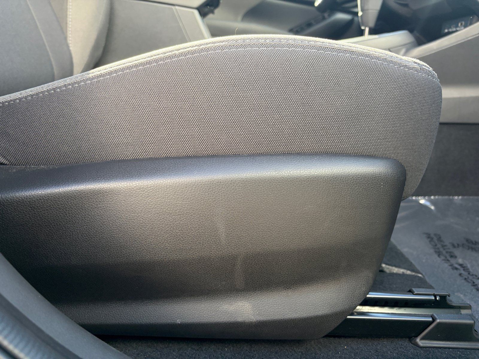 Used 2025 Subaru Crosstrek 2.5i Premium w/ Crosstrek Mirror Package AWD/4WD image 30