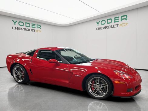Used 2008 Chevrolet Corvette Z06 w/ Preferred Equipment Group RWD image 3