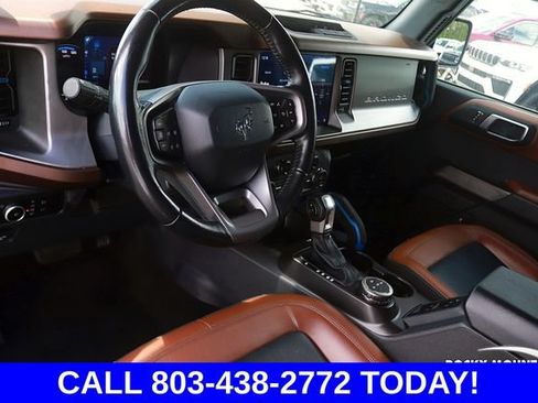 Used 2023 Ford Bronco Outer Banks AWD/4WD image 15