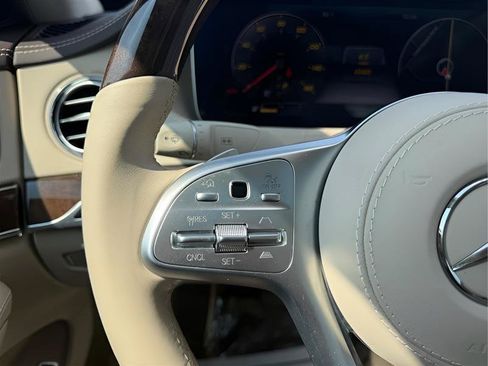 Used 2019 Mercedes-Benz S 560 4MATIC Sedan image 45