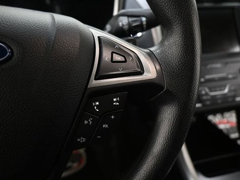 Used 2020 Ford Fusion SE AWD/4WD image 19