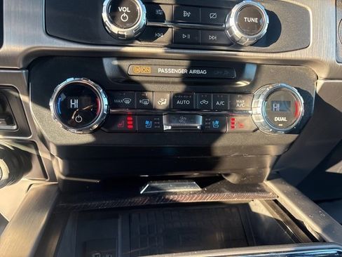 Used 2022 Ford F250 Platinum w/ Tremor Off-Road Package image 22