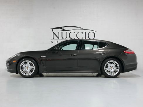 Used 2011 Porsche Panamera image 26