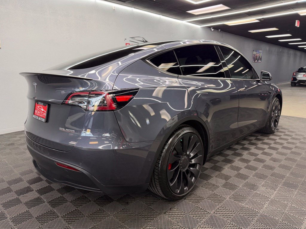 Used 2022 Tesla Model Y Performance AWD/4WD image 14