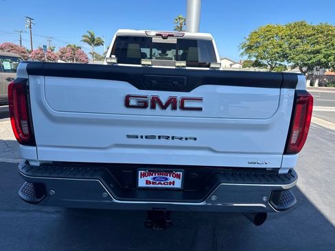 Used 2020 GMC Sierra 2500 SLT w/ Technology Package RWD image 13
