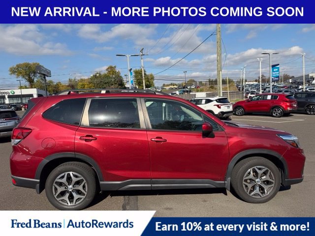Used 2021 Subaru Forester Premium AWD/4WD image 8