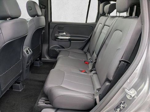 New 2026 Mercedes-Benz GLB 250 4MATIC image 16