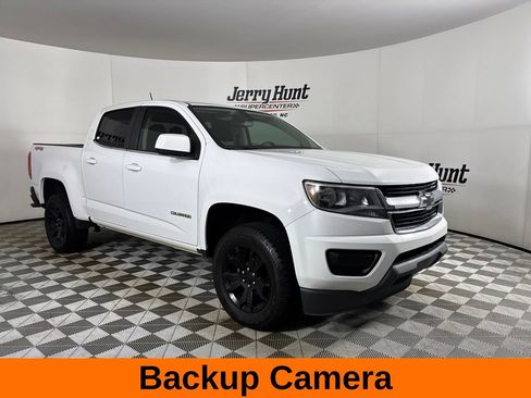 Used 2019 Chevrolet Colorado LT AWD/4WD image 4