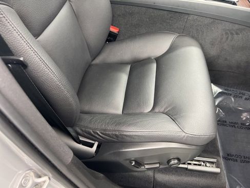 Used 2023 Volvo XC60 B5 Plus w/ Climate Package image 23