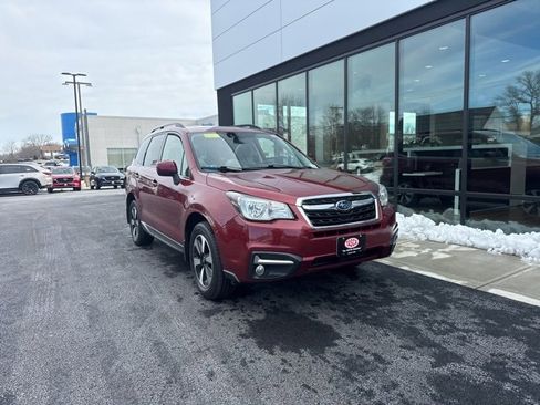 Used 2017 Subaru Forester 2.5i Limited image 1