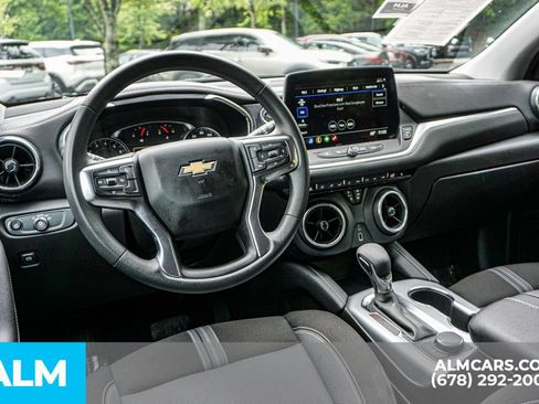 Used 2025 Chevrolet Blazer LT FWD image 26