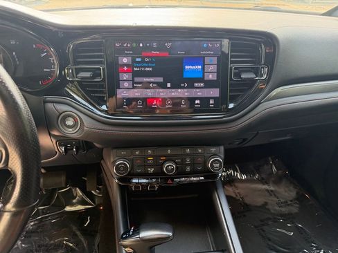 Used 2024 Dodge Durango GT AWD/4WD image 20