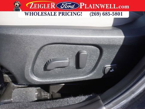 Used 2018 Subaru Forester 2.5i Limited image 19