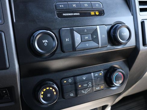 Used 2022 Ford F550 2WD Regular Cab Super Duty image 22