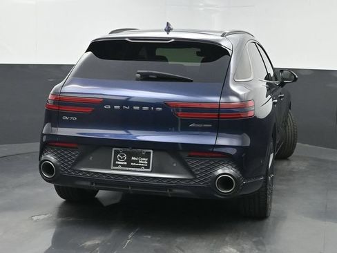 Used 2022 Genesis GV70 3.5T Sport w/ Sport Prestige Package AWD/4WD image 3