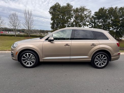 Used 2018 Audi Q7 3.0T Prestige image 8