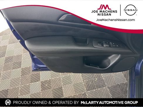 Used 2020 Nissan Pathfinder S image 18