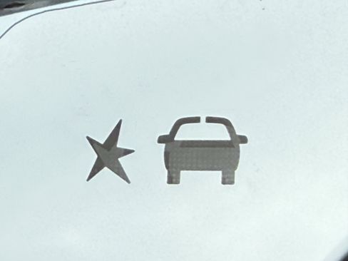 New 2026 GMC Yukon Denali image 27