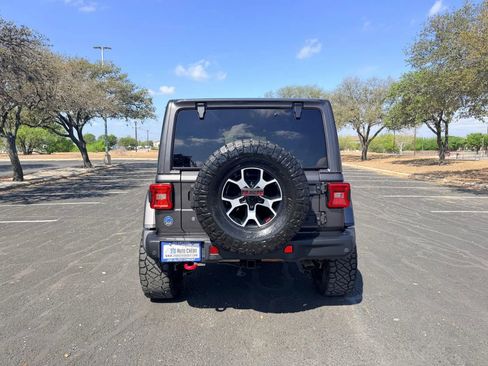Used 2019 Jeep Wrangler Unlimited Rubicon image 5