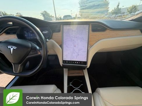 Used 2020 Tesla Model S Long Range AWD/4WD image 23