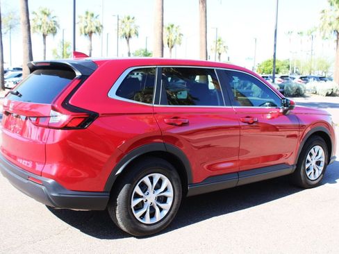 Used 2026 Honda CR-V LX image 5