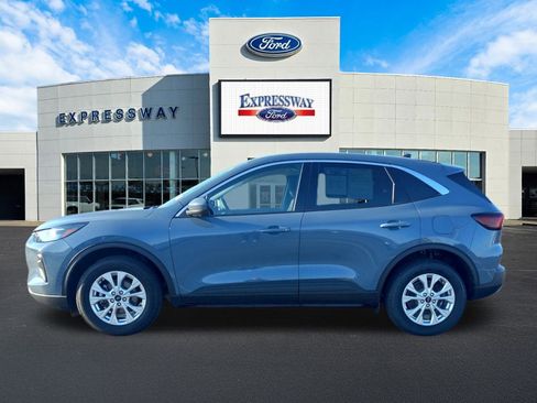 Used 2023 Ford Escape Active w/ Tech Pack #2 image 9